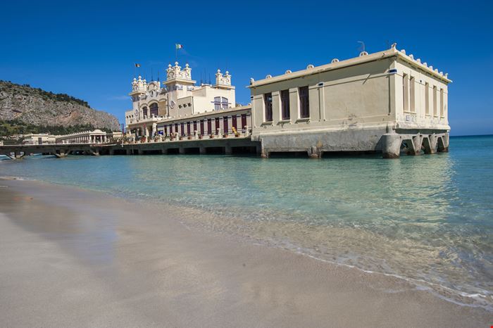 Mondello vicino La Marsa Palermo